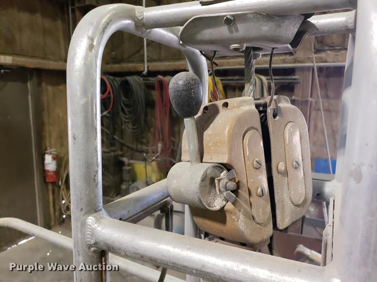 image for item AV9366 Spider Staging sky climber cable hoist