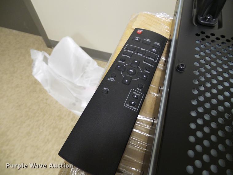 image for item DB2163 (5) DynaScan DS2 46" LCD monitors