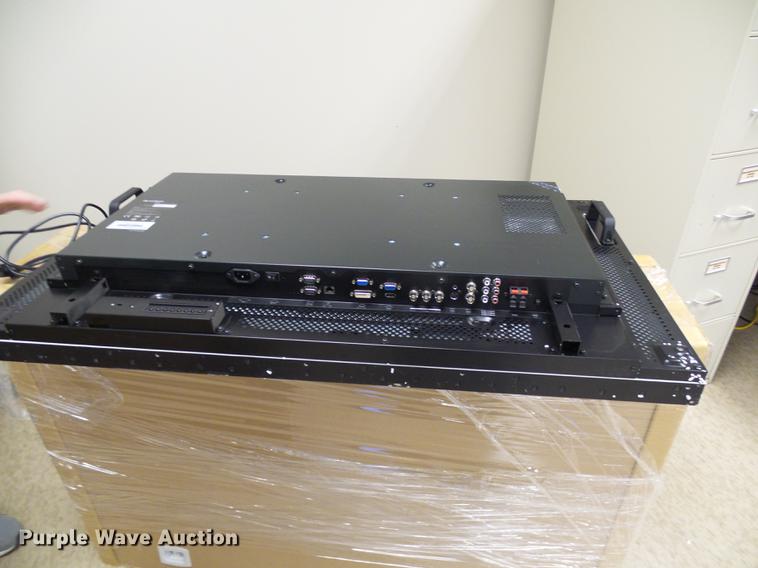 image for item DB2163 (5) DynaScan DS2 46" LCD monitors