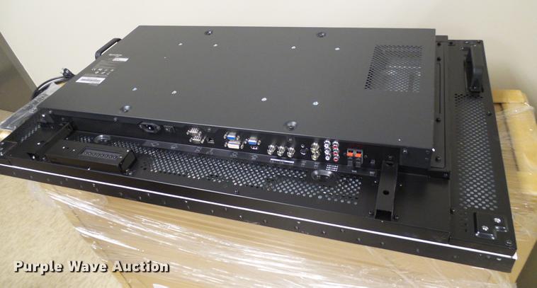 image for item DB2164 (5) DynaScan DS2 46" LCD monitors