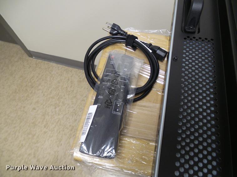 image for item DB2164 (5) DynaScan DS2 46" LCD monitors