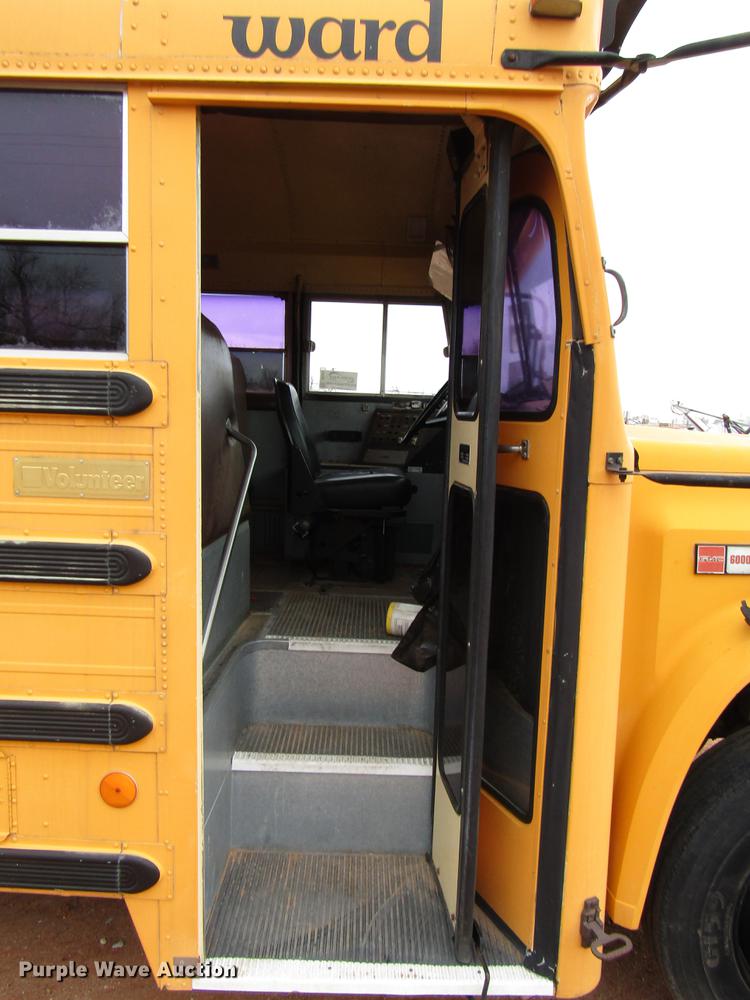 image for item DB6902 1990 GMC 6000 school bus