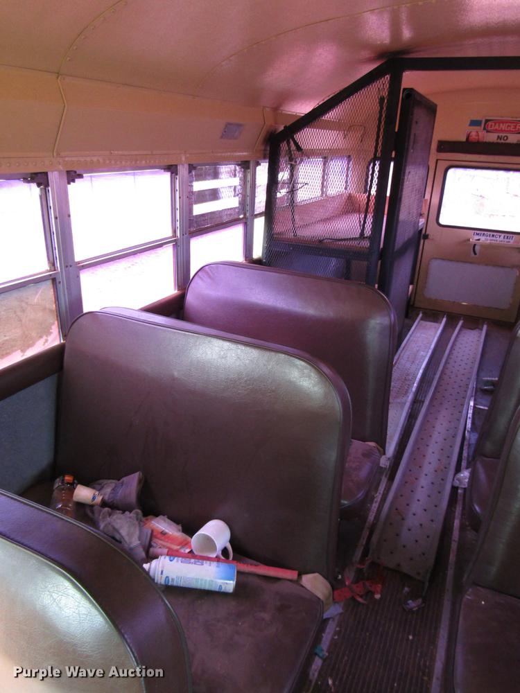 image for item DB6902 1990 GMC 6000 school bus