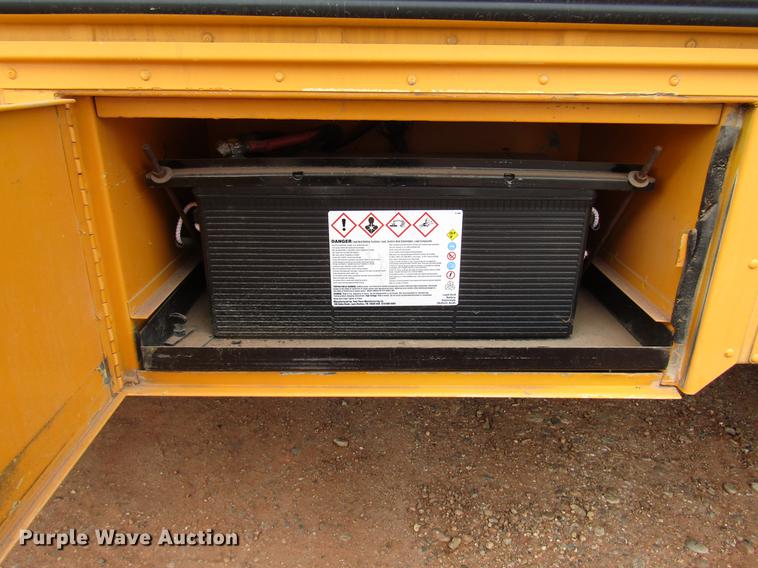 image for item DB6902 1990 GMC 6000 school bus