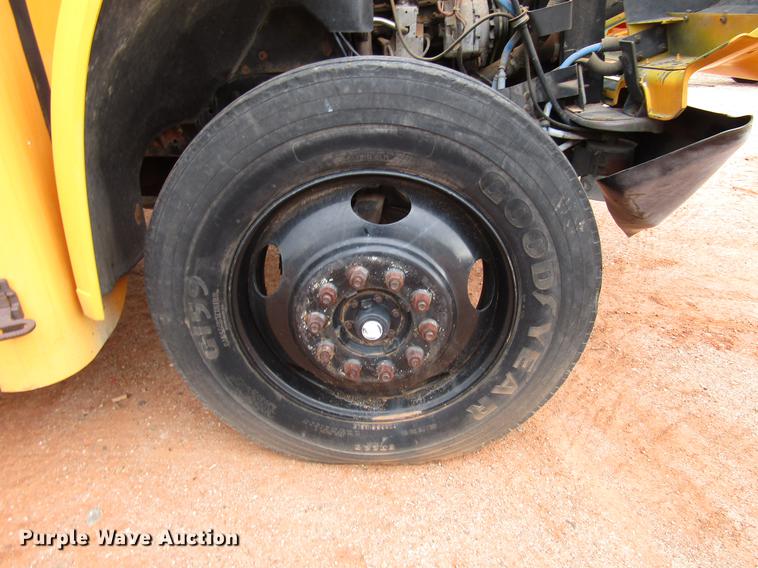 image for item DB6902 1990 GMC 6000 school bus