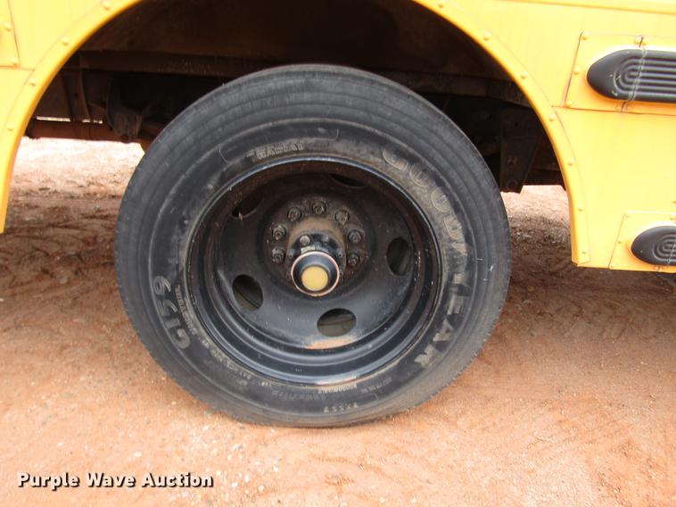 image for item DB6902 1990 GMC 6000 school bus