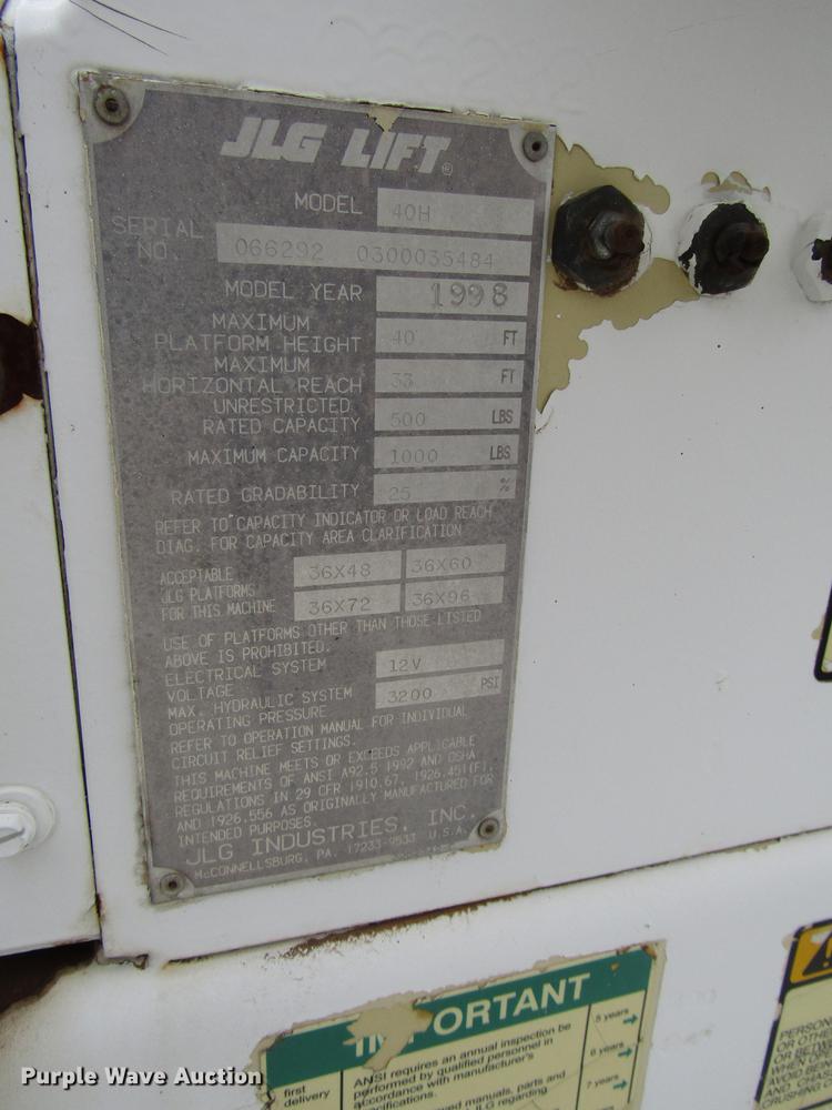 image for item DB6903 1998 JLG 40H boom lift