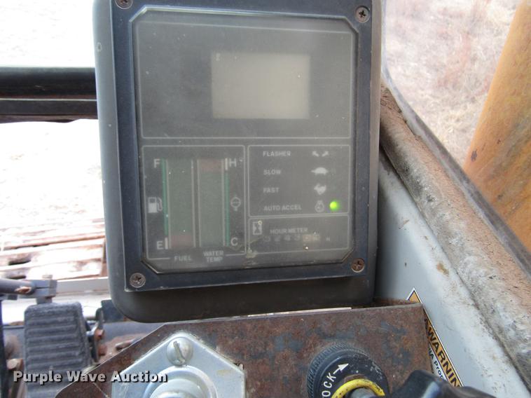 image for item DB6904 1998 Kobelco SK150LC excavator