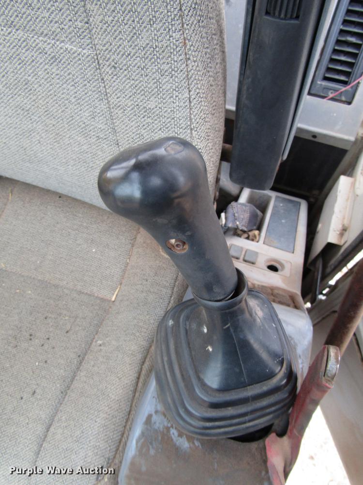 image for item DB6904 1998 Kobelco SK150LC excavator