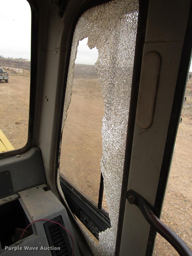 image for item DB6904 1998 Kobelco SK150LC excavator