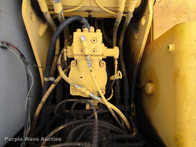 image for item DB6904 1998 Kobelco SK150LC excavator