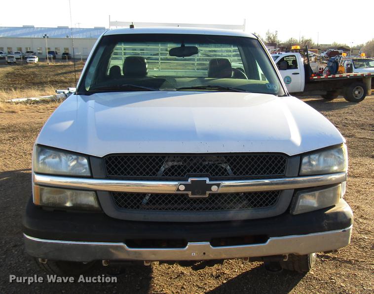 image for item DB6906 2003 Chevrolet Silverado 1500 pickup truck