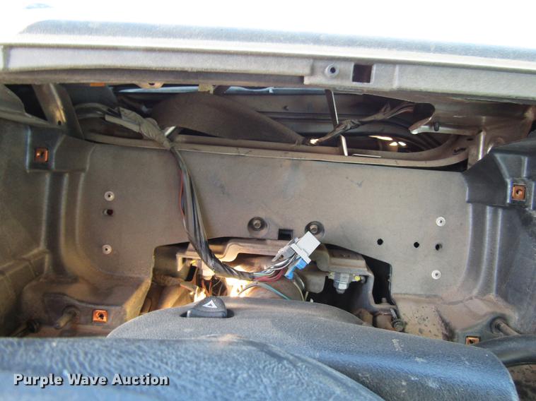 image for item DB6906 2003 Chevrolet Silverado 1500 pickup truck