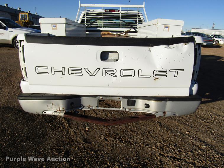 image for item DB6906 2003 Chevrolet Silverado 1500 pickup truck