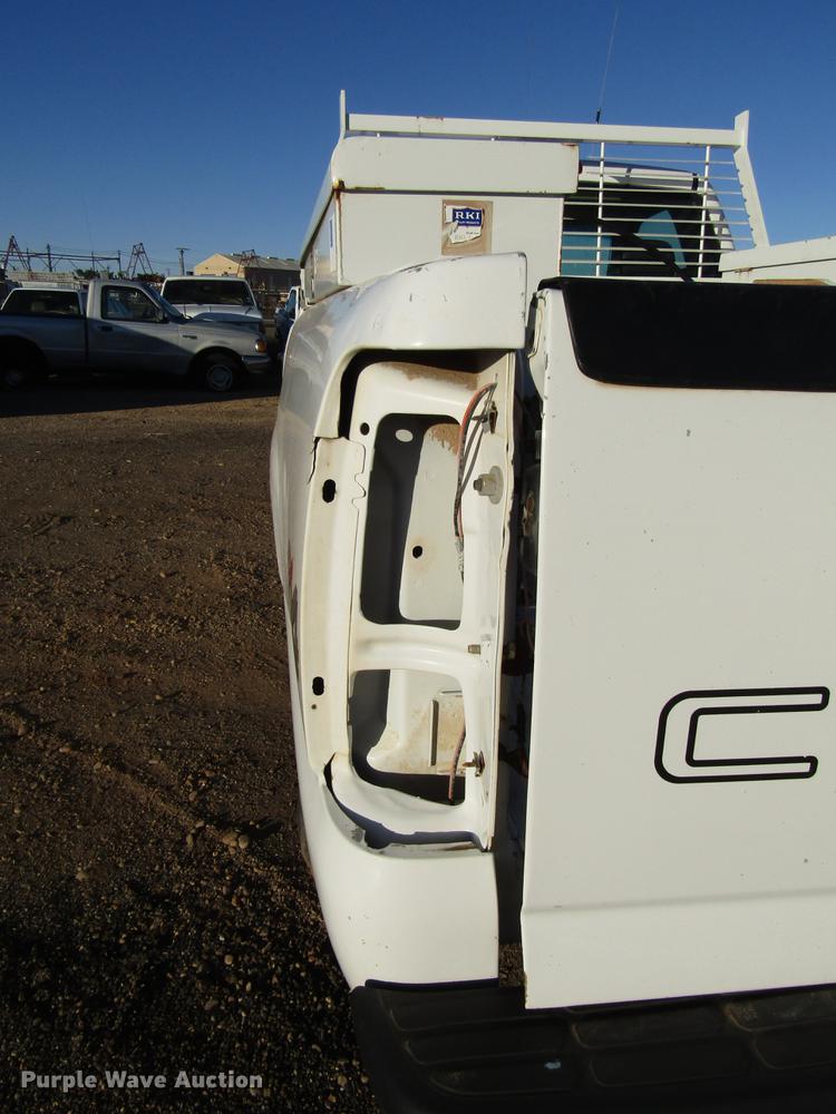 image for item DB6906 2003 Chevrolet Silverado 1500 pickup truck