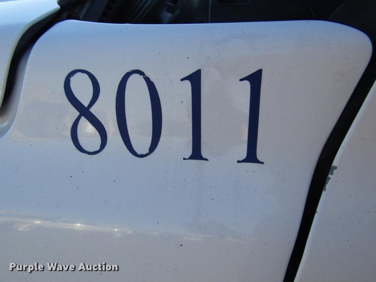 image for item DB6906 2003 Chevrolet Silverado 1500 pickup truck