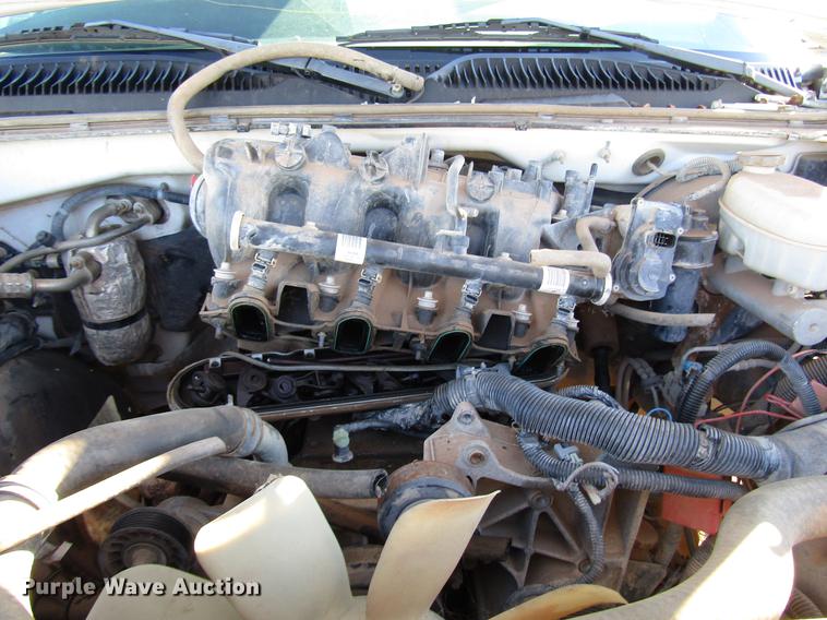 image for item DB6906 2003 Chevrolet Silverado 1500 pickup truck