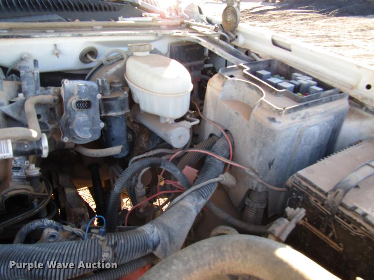 image for item DB6906 2003 Chevrolet Silverado 1500 pickup truck