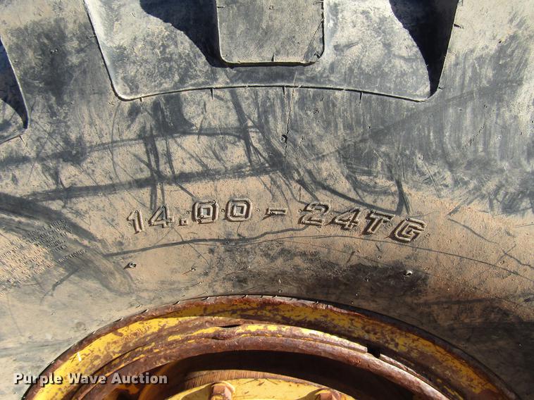image for item DB6912 Caterpillar 930C wheel loader