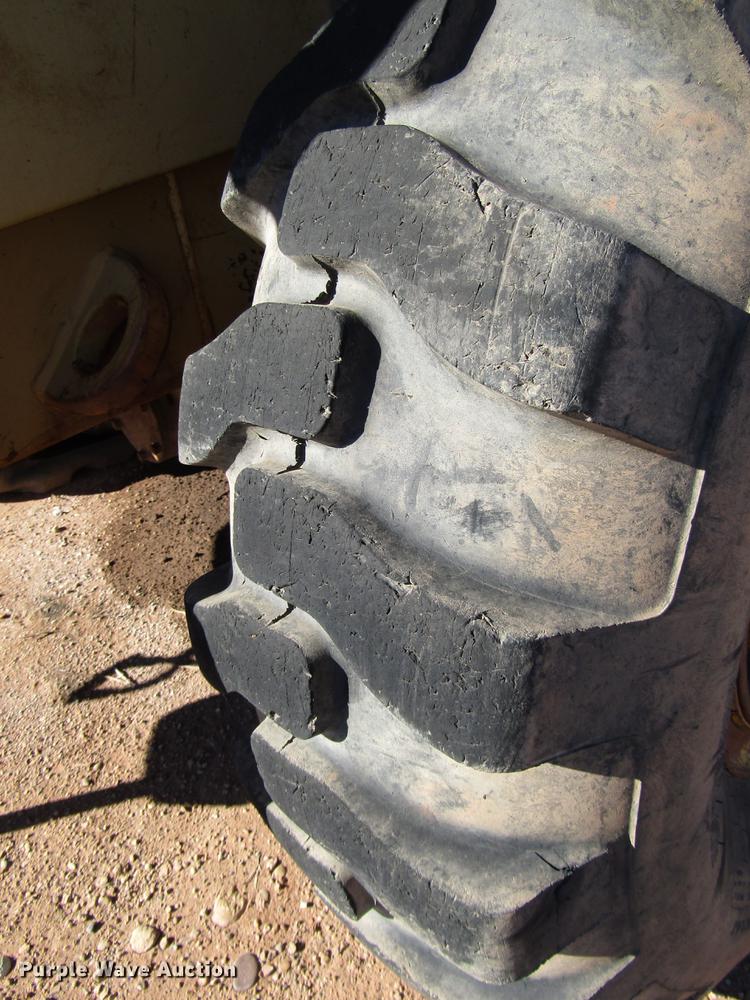 image for item DB6912 Caterpillar 930C wheel loader