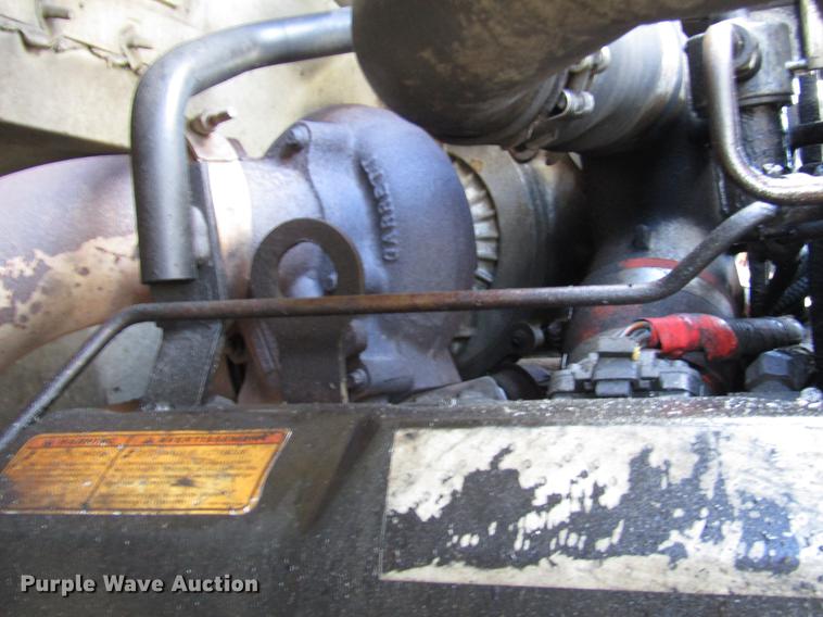 image for item DB6991 2000 Ford F650 Super Duty rollback truck