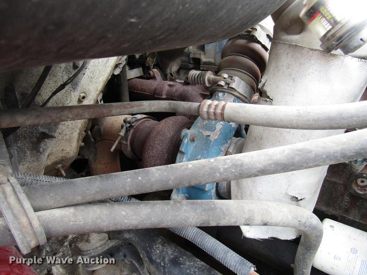 image for item DB6992 1997 International 4700 rollback truck