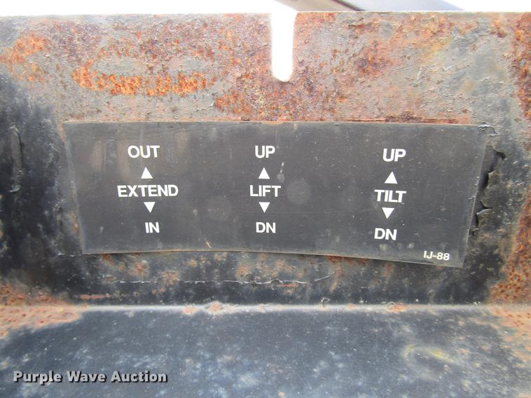 image for item DB6993 1989 Ford L9000 tow truck