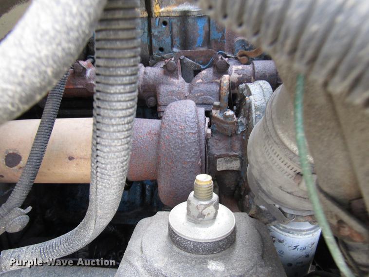 image for item DB6995 2001 Chevrolet C6500 rollback truck