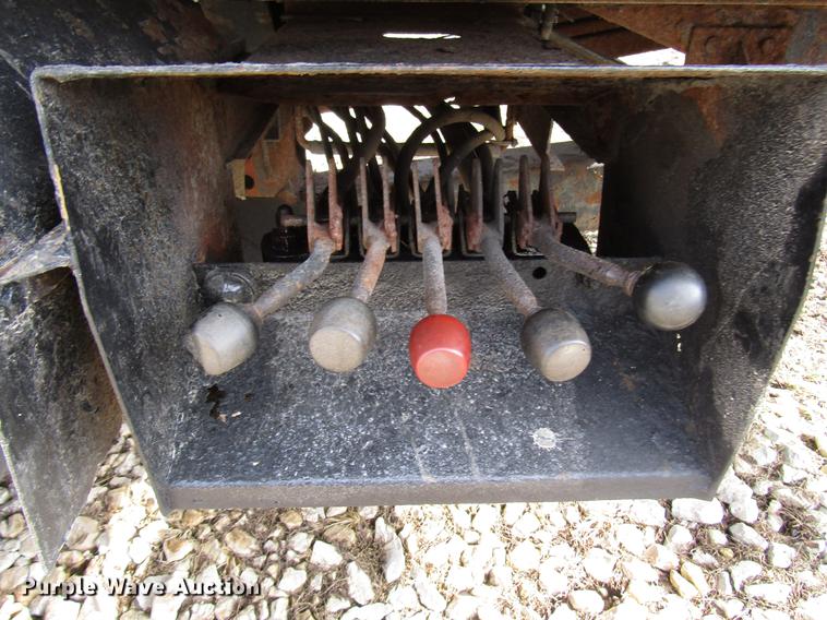 image for item DB6995 2001 Chevrolet C6500 rollback truck