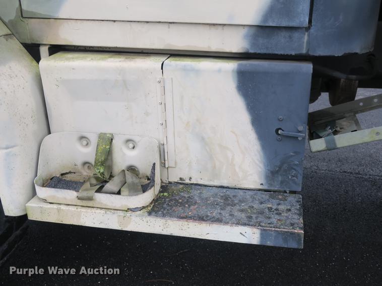 image for item DB8911 1971 Jeep truck