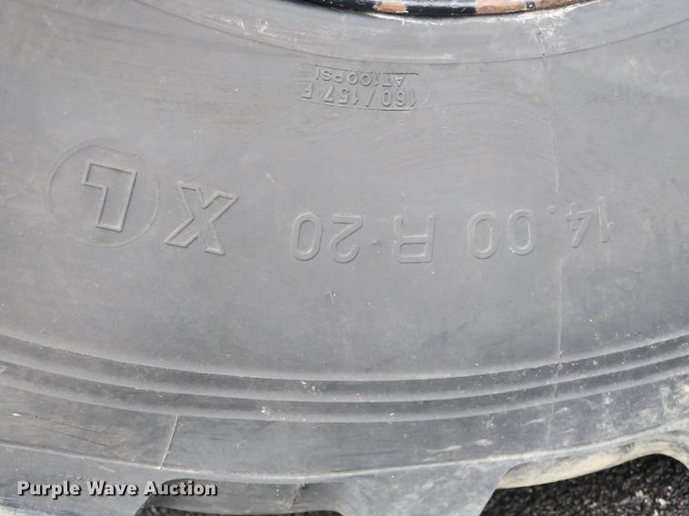 image for item DB8911 1971 Jeep truck