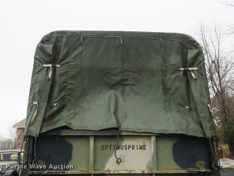 image for item DB8911 1971 Jeep truck