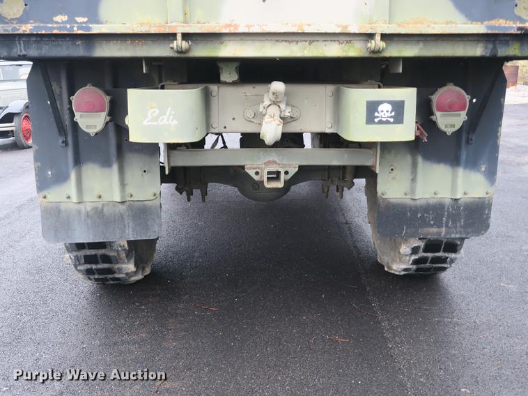 image for item DB8911 1971 Jeep truck