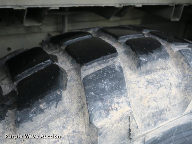 image for item DB8911 1971 Jeep truck