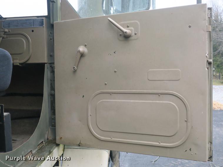 image for item DB8911 1971 Jeep truck