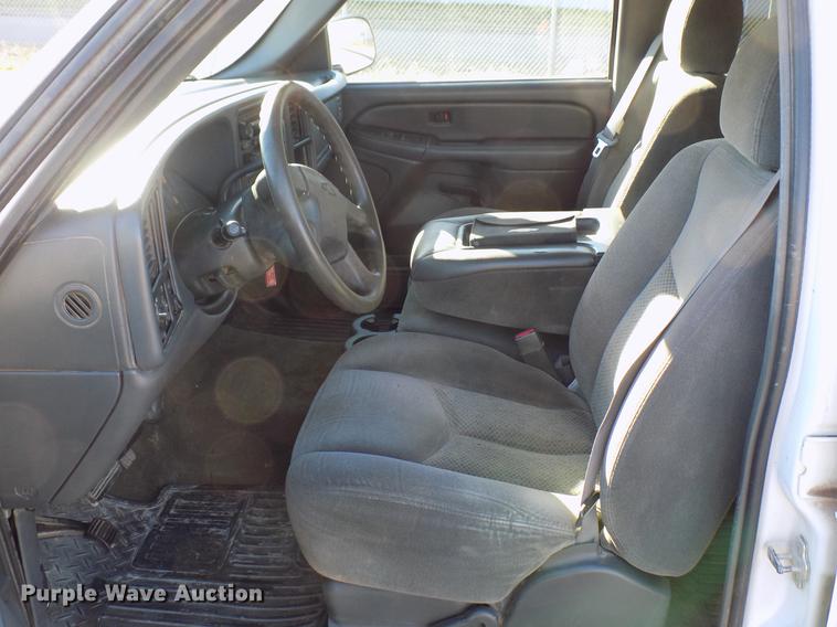 image for item DD3567 2007 Chevrolet Silverado 1500 Crew Cab pickup truck