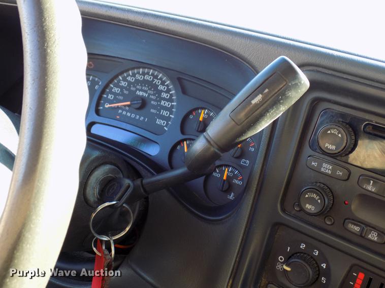 image for item DD3567 2007 Chevrolet Silverado 1500 Crew Cab pickup truck