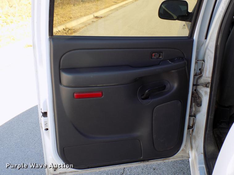 image for item DD3567 2007 Chevrolet Silverado 1500 Crew Cab pickup truck