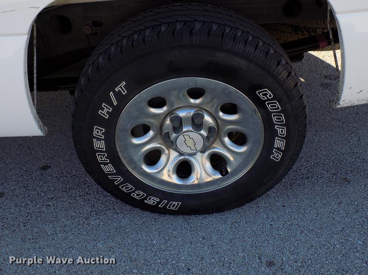 image for item DD3567 2007 Chevrolet Silverado 1500 Crew Cab pickup truck