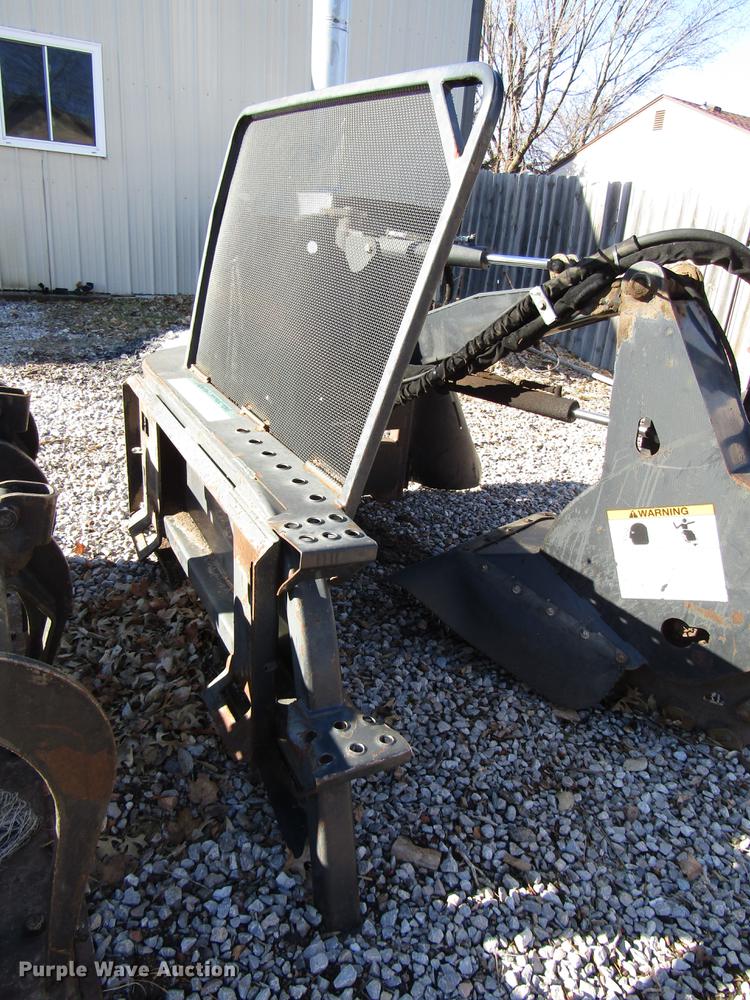 image for item DD4436 Bobcat SG60 stump grinder