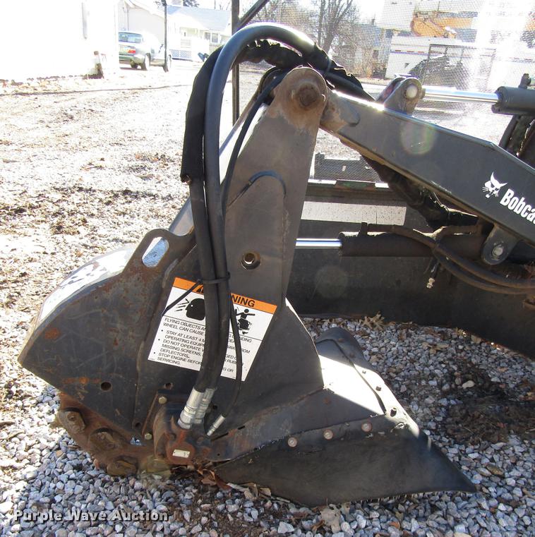 image for item DD4436 Bobcat SG60 stump grinder
