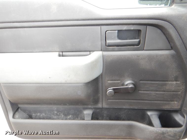 image for item DE0087 2012 Ford F150 XL pickup truck