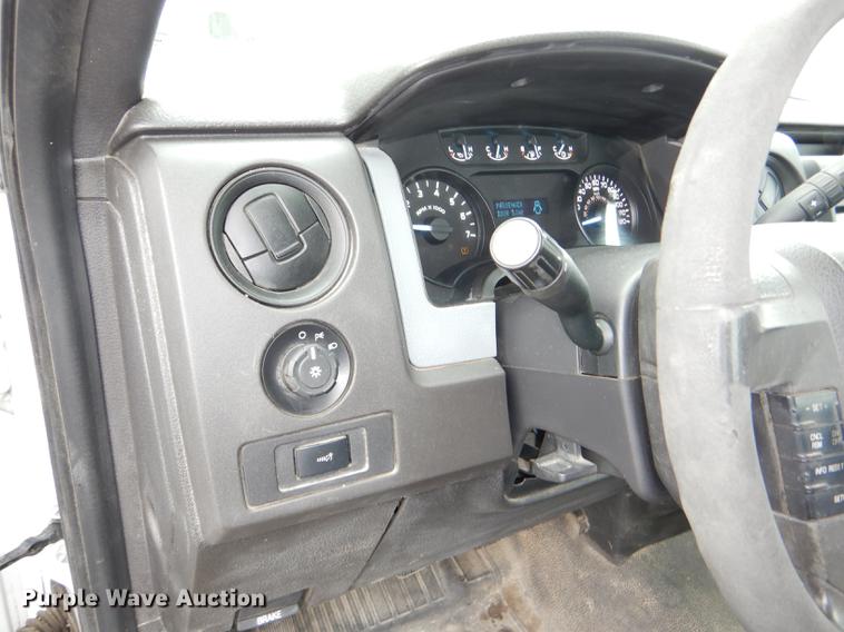 image for item DE0087 2012 Ford F150 XL pickup truck