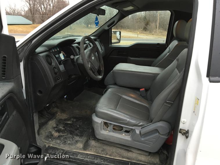 image for item DE0087 2012 Ford F150 XL pickup truck