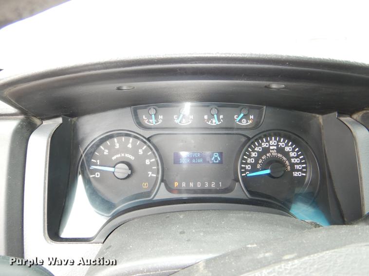 image for item DE0091 2013 Ford F150 XL pickup truck