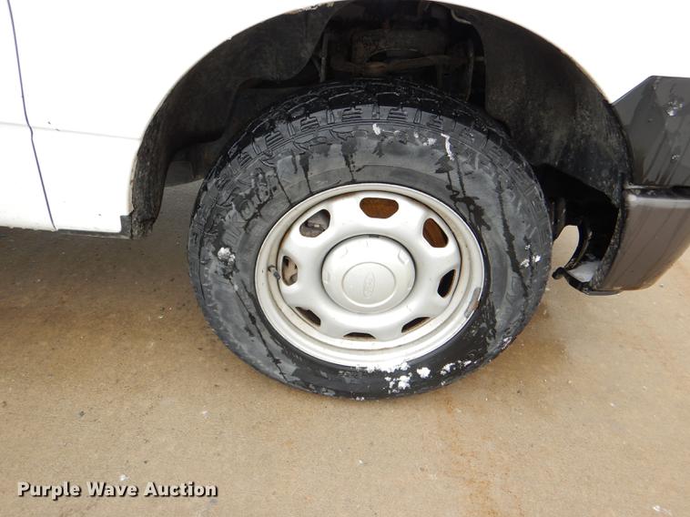 image for item DE0091 2013 Ford F150 XL pickup truck