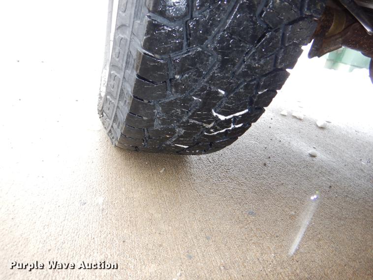 image for item DE0091 2013 Ford F150 XL pickup truck