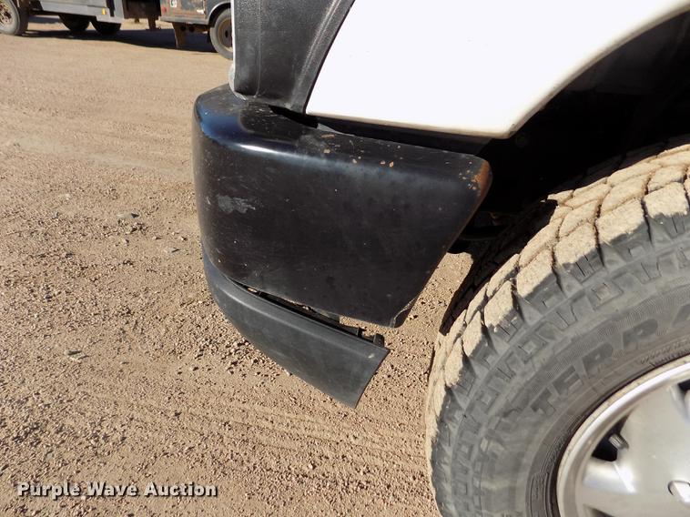 image for item DE0421 2013 Ford E350 Super Duty XL van