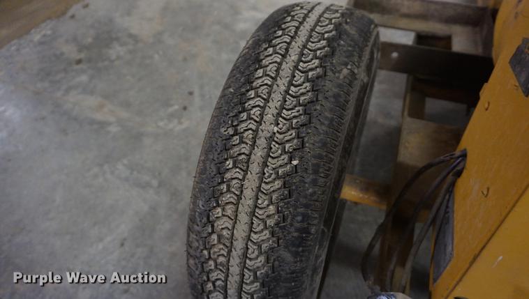 image for item DE3379 Avis AC generator