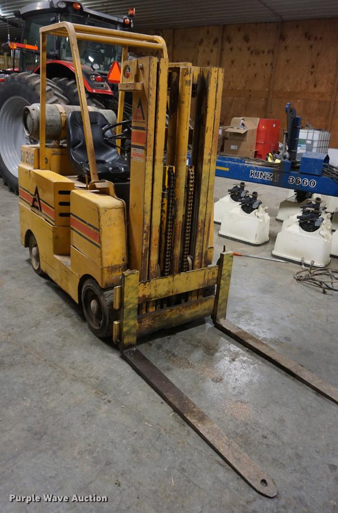 image for item DE3381 Allis Chalmers F50-24-PS forklift